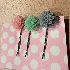 Handmade Cottagecore Floral Bobby Pin Set – Blush, Sage & Dove Gray Trio